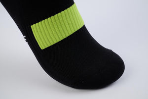 series 001 - ultra running socks - black