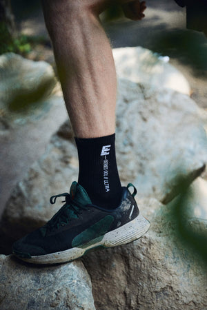 series 001 - ultra running socks - black